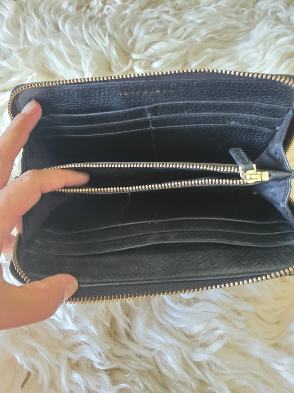 Tory Burch Black Leather Zip Around Wallet